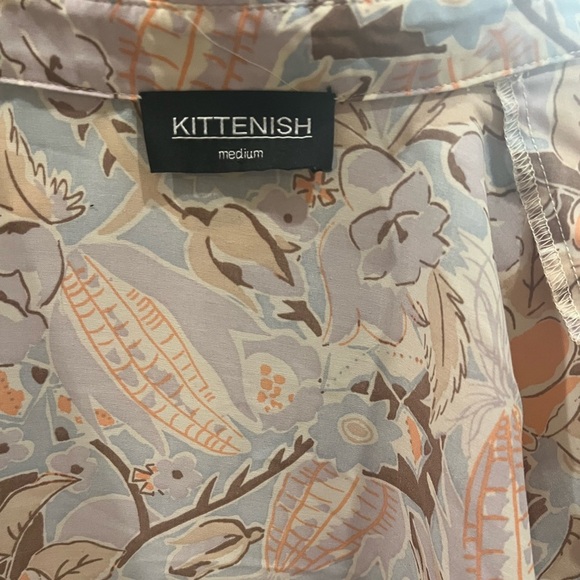 Kittenish L/S Button Down Blouse - Picture 13 of 13